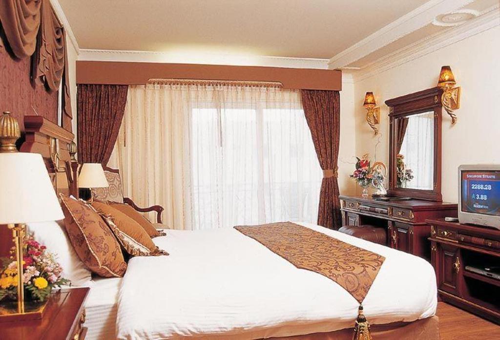 One-Bedroom Suite,698077017:JPEG